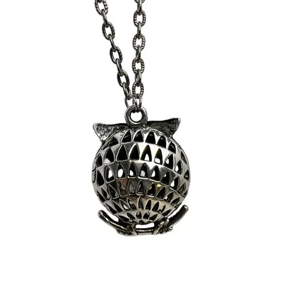 Puffy 3D Owl Pendant with Black Rhinestone Eyes Antique Silver Tone - Picture 3 of 8
